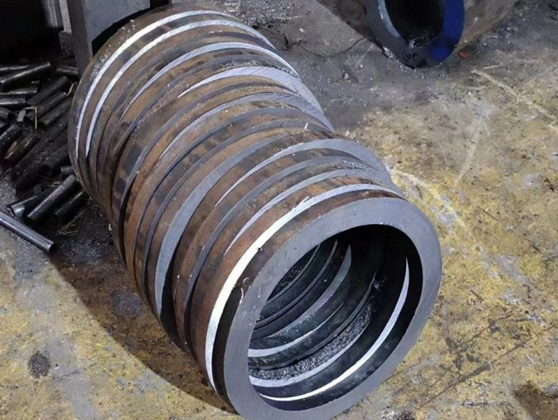 南澳30CrMo无缝钢管切割